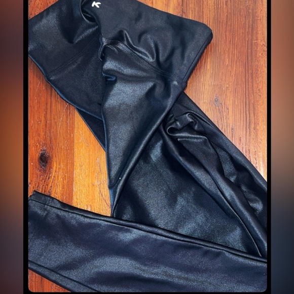 NWOT Koral Lustrous Infinity HR Legging Sold Out Size: Small inseam 25” - Picture 16 of 16